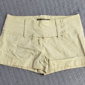 Express White/Cream Women's Shorts